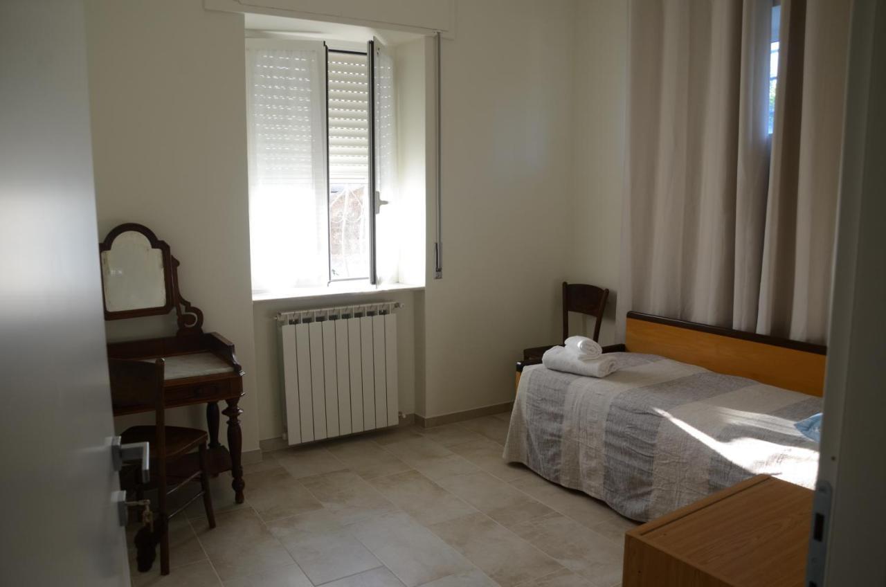 Calicantus Bed And Breakfast Albenga Eksteriør billede